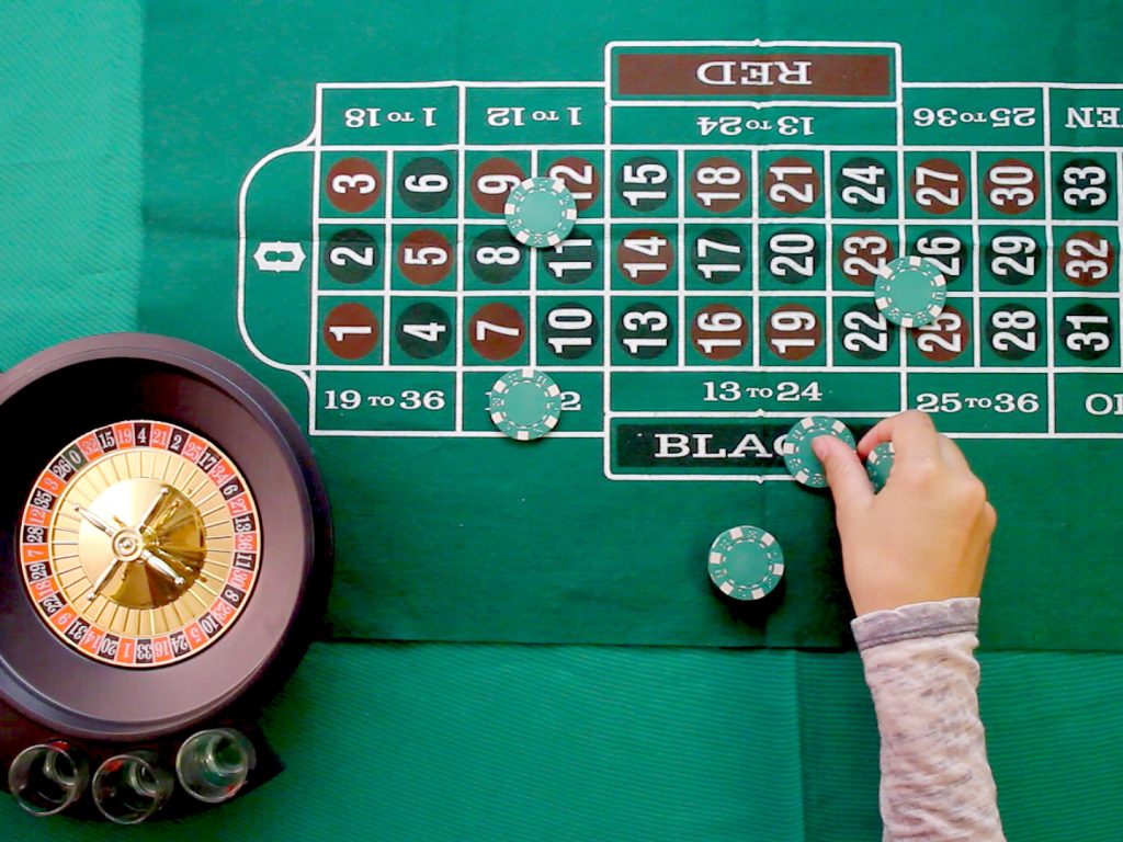 How to play roulette: Roulette table structure and betting methods